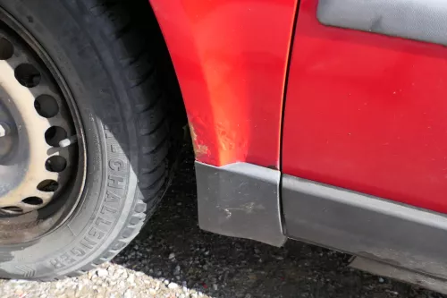 VW Passat 3B Kotflügel vorne links rot LY3D (177556)