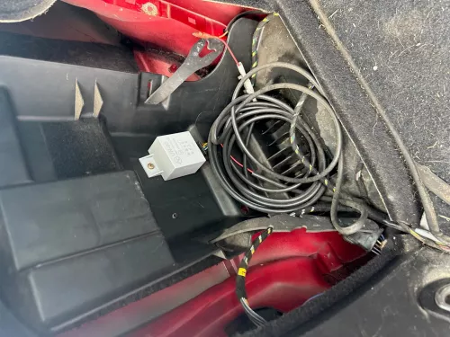 VW Passat 3BG Anhängerkupplung Anhängekupplung starr starre + Kabelbaum (177558)