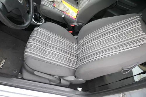 VW Fox Sitz Fahrersitz vorne links OHNEAirbag höhenverstellbar 