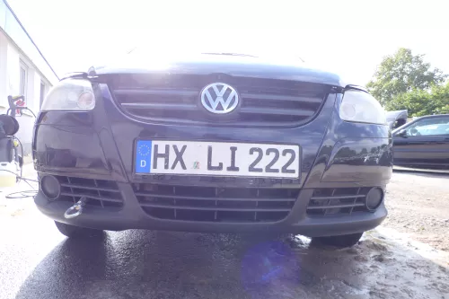 VW Fox 5Z Stoßstange vorne Stoßfänger schwarz LC9Z mit Grill  (177679)