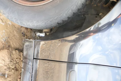 VW Fox Kotflügel vorne links schwarz LC9Z (177688)