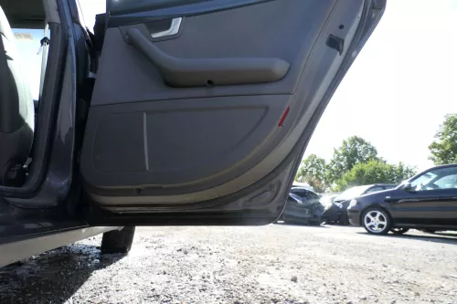 1x A4 8E B6 Türverkleidung Verkleidung Tür hinten rechts swing dunkelgrau (177702)