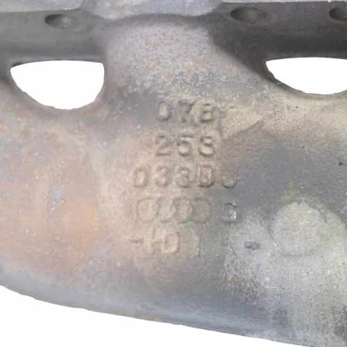 Audi A4 8E B6 Krümmer Abgaskrümmer 078253031BK BDV 6 Zylinder links (177752)