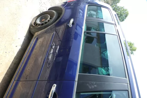 VW Touran 1T 1T3 Tür hinten rechts blau LB5N - ohne Anbauteile (177783)