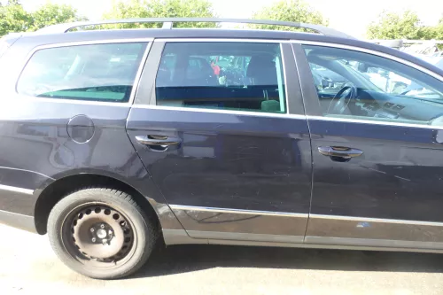 VW Passat 3C Kombi Variant Tür hinten rechts schwarz LC9X - ohneAnbauteile (177823)