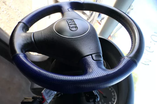 Audi A4 B5 A6 4B A8 Lenkrad Multifunktionslenkrad Tiptronic blau 8Z0419091AD (178152)