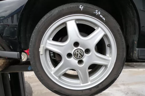 VW Polo 6N2 Lupo Alufelgen Felgen 195/45 R15 78H 1H0601025AE Reifen 5mm BBS (178670)