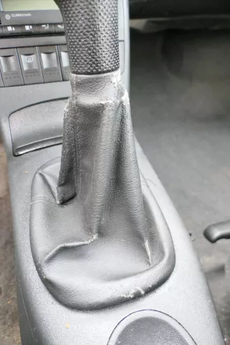 VW Lupo Polo 6N2 Schaltknauf Schaltsack Schaltung Schaltknüppel schwarz Leder (178754)