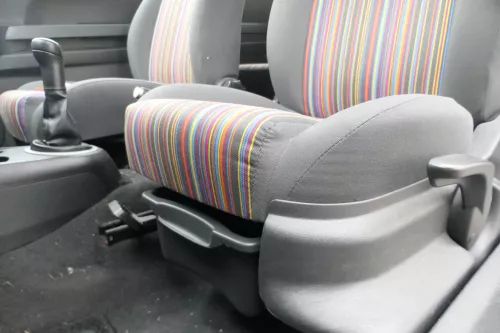 VW Fox Sitz Fahrersitz vorne links OHNEAirbag höhenverstellbar  (178786)