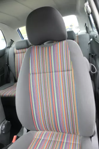 VW Fox Sitz Fahrersitz vorne links OHNEAirbag höhenverstellbar  (178786)