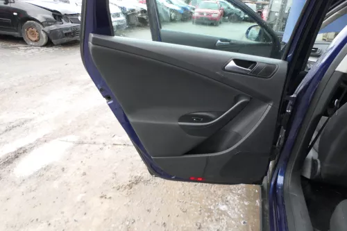 1x VW Passat 3C Variant Türverkleidung Verkleidung Tür hinten links schwarz (178948)
