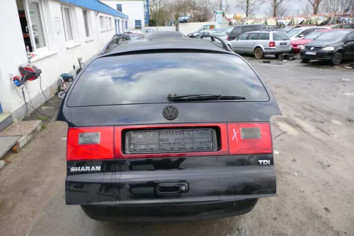 VW Sharan 7M 7M3 Heckklappe Scheibe  Klappe hinten ab Bj.2000 schwarz L041