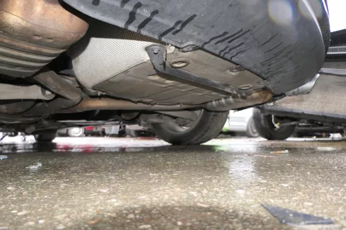1x Audi A4 8K Auspuff Endschalldämpfer links hinten Benziner  (179361)