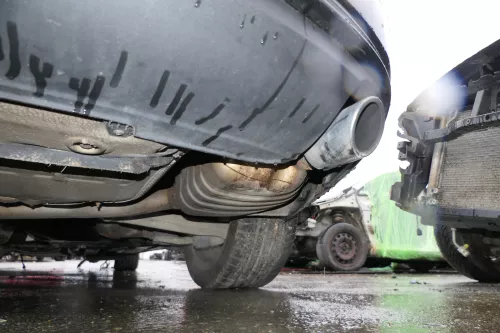 1x Audi A4 8K Auspuff Endschalldämpfer rechts hinten Benziner 
