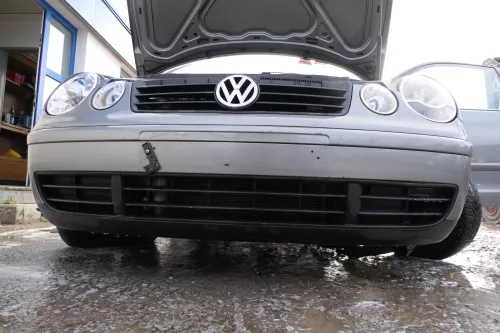 VW Polo 9N Stoßstange Frontstoßstange vorne silber grau LAD7W (179413)