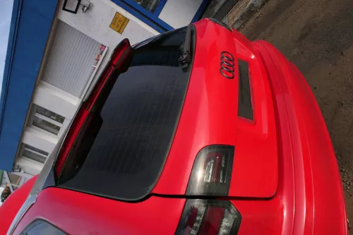 Audi A3 8P Stoßstange Stoßfänger hinten 4/5-Türer rot LY3J - Doppelrohr (179494)