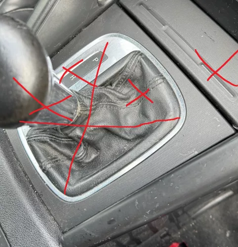 Audi A3 8P Abdeckung Rahmen für Schaltknauf dekor schwarz (179514)