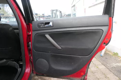 1x Passat 3B 3BG Türverkleidung Verkleidung Tür hinten rechts schwarz (179865)