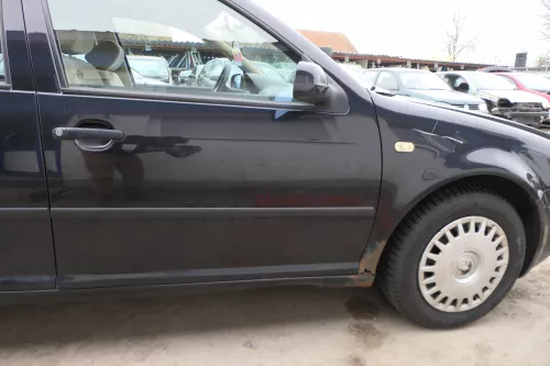 Golf 4 Bora Tür vorne rechts Beifahrertür 4/5-Türer Kombi Variant schwarz LC9Z