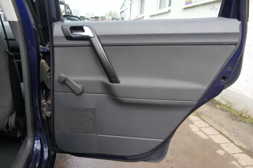 1x VW Polo 9N 9N3 Türverkleidung Verkleidung Tür hinten rechts 4/5-Türer dunkel  (180022)
