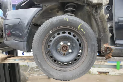 4x VW Golf 6 Plus 5M 195/65 R15 91T Winterreifen M+S Felgen Reifen M&S   ca. 6mm (180199)