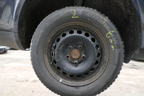 4x VW Golf 6 Plus 5M 195/65 R15 91T Winterreifen M+S Felgen Reifen M&S   ca. 6mm (180199)