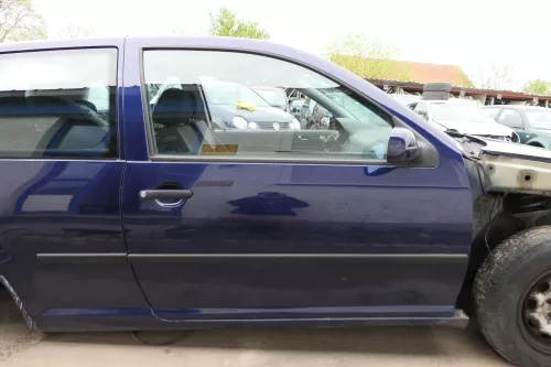 VW Golf 4 Tür vorne rechts Beifahrertür 2/3-Türer blau LB5N ohnAnbauteile