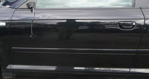 Audi A3 8P 2/3-Türer Tür vorne links Fahrertür Türblatt schwarz LZ9Y (180389)