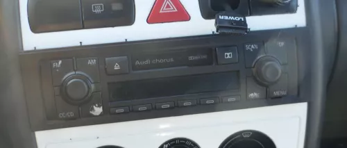 Audi A4 8E Radio Audi Kasette Original chorus inkl. Code 8E0035152 8E0 035 152 