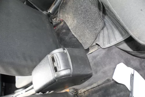 VW Passat 3A 35i Mittelarmlehne Armlehne Lehne Mitte Original schwarz gebraucht (180472)