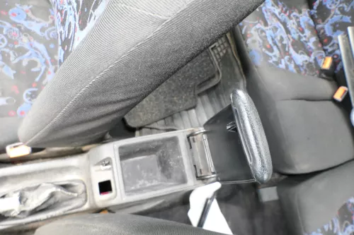 VW Passat 3A 35i Mittelarmlehne Armlehne Lehne Mitte Original schwarz gebraucht (180472)