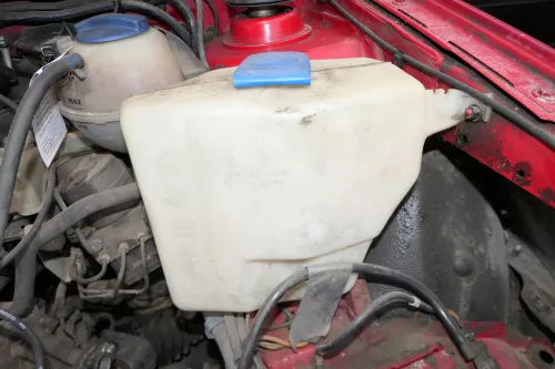 VW Passat 3A 35i Wischwasserbehälter Behälter Wischwasser 3A0955453B Pumpe