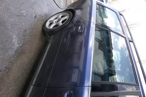 Audi A6 4B C5 Tür Türblatt hinten rechts blau LZ5T mit Rahmen (180533)