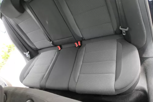 Golf 6 5K Kombi Sitze hinten Rückbank Rücksitzbank 3 Punkt Gurt Lehne OHNE-Kopfs (180608)