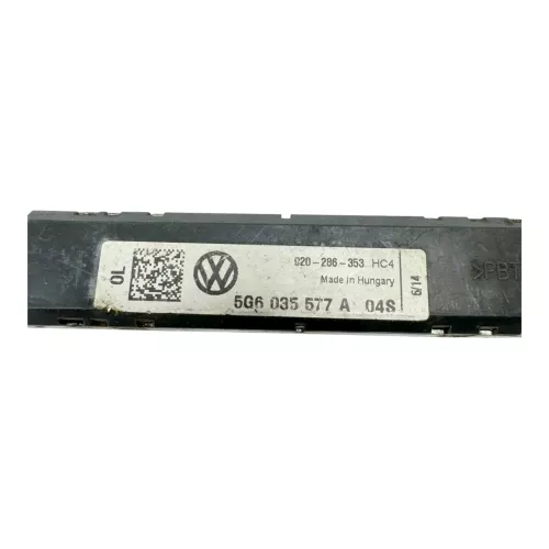 Golf 7 Steuergerät Antenne Antennenweiche Weiche 5G6035577A  Antennenverstärker (180632)