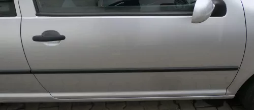 VW Golf 4 Tür vorne rechts Beifahrertür 2/3-Türer LA7W silber grau ohnAnbauteile (180733)