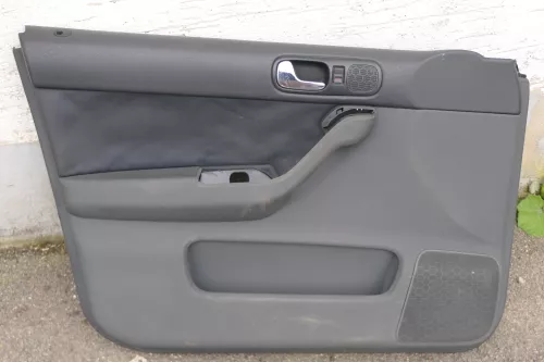 1x A3 8L Türverkleidung Verkleidung Tür vorne links 4/5-Türer onyx /schiefer (180802)