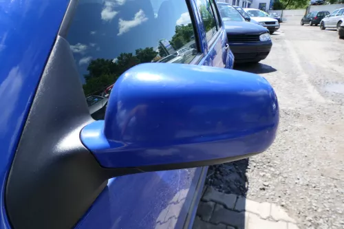 VW Golf 4 Bora manueller Spiegel vorne links Außenspiegel blau LW5Z Glas (180841)
