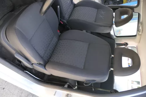 Arosa Lupo Sitz vorne links Fahrersitz Höhenverstellung (180900)