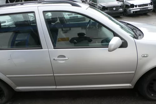 VW Golf 4 Bora Tür vorne rechts Beifahrertür 4/5-Türer+Kombi Variant LA7W silber