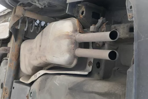Golf 4 Bora Auspuff Endtopf + Mitteltopf AGZ AQN AUM Variant Kombi 2,3 1,8T
