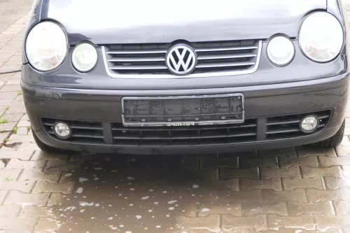 VW Polo 9N Stoßstange Frontstoßstange vorne schwarz LC9Z