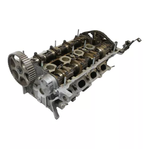 VW Passat 3B A4 Zylinderkopf mit Nockenwellen Ventile AJQ 1,8T APU (181161)