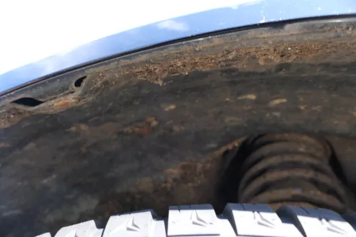 VW Polo 9N3 Kotflügel vorne links schwarz L041 (181228)