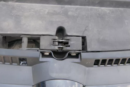 VW Golf Plus 5M Motorhaube Motorhaubenschloß Schloß Klappenschloß vorn  (181341)
