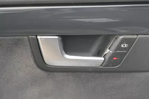 1x A4 8E B6 Türverkleidung Verkleidung Tür vorne links soul  (181404)