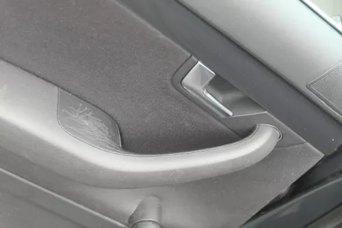 1x A4 8E B6 Türverkleidung Verkleidung Tür hinten links soul schwarz (181406)