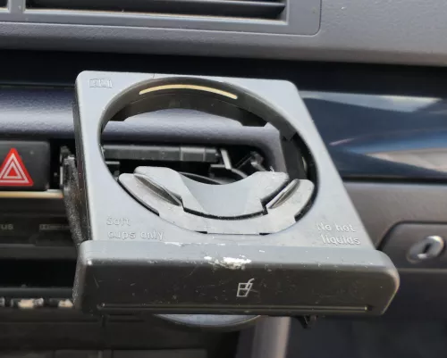 Audi A4 8E B6 B7 Becherhalter Dosenhalter Getränkehalter vorne 8E1862534J (181446)