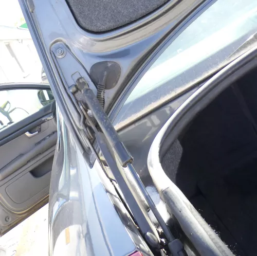 1x 8E B6 B7 Limousine Dämpfer Heckklappe hinten rechts Scharnier blau LY7R