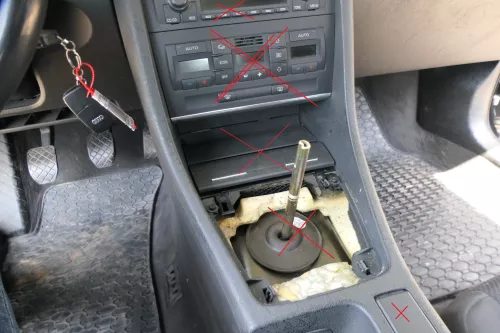 Audi A4 8E B6 B7 Mitteltunnel hinten Verkleidung um Handbremse Konsole schwarz K (181500)